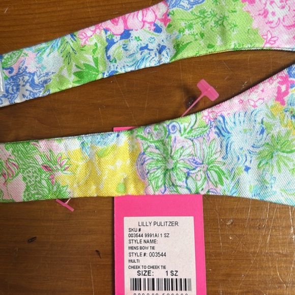 NWT Lilly Pulitzer Silk Bow Tie - Picture 6 of 6